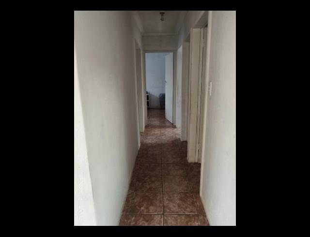 5 BEDROOM HOUSE FOR SALE IN OLIEVENHOUTBOS